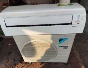 Máy lạnh Inverter Daikin ATKC35TVMV 1.5hp mới 95% thanh lý giá rẻ mùa dịch 